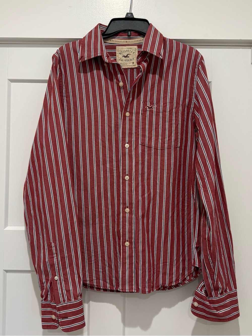 Y2K Hollister Long Sleeve Button Down Raspberry/white stripes shirt Sz M